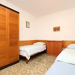 Seaside Secluded Lavdara, Dugi Otok - 433 Apartamento Sali